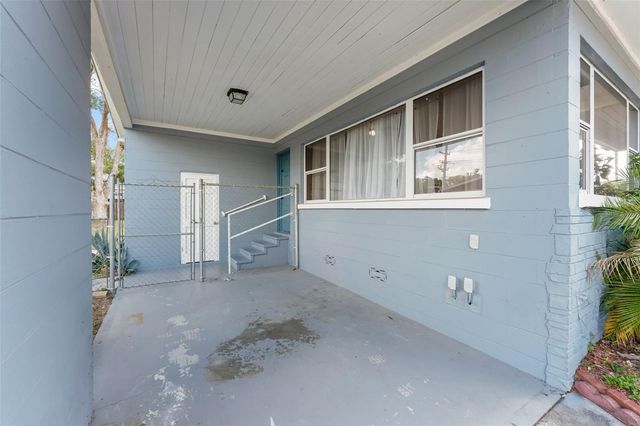 715 W BEACON ROAD, Lakeland, FL 33803