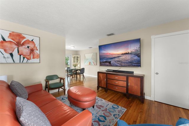 715 W BEACON ROAD, Lakeland, FL 33803