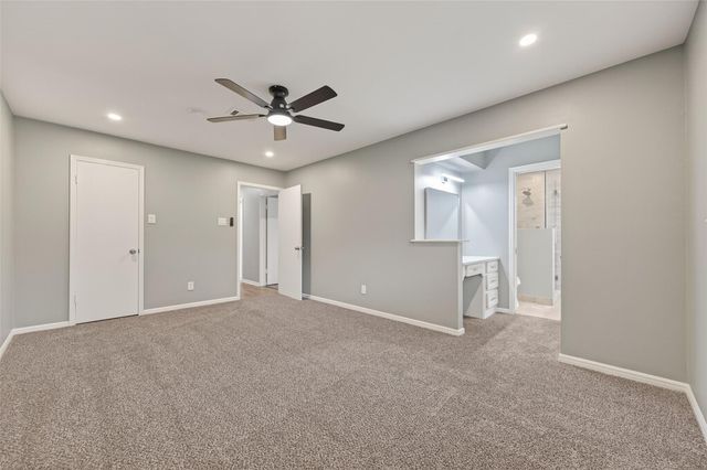 902 Kingsbridge Road, Houston, TX 77073