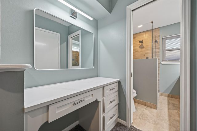 902 Kingsbridge Road, Houston, TX 77073