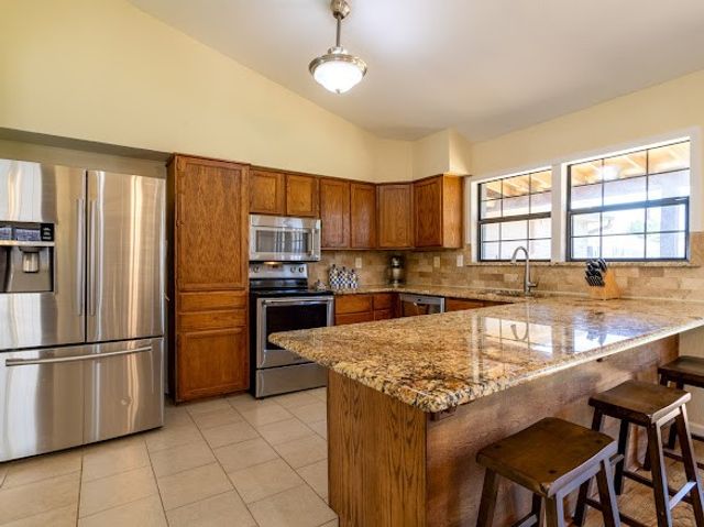 8209 Woodside Road, Rowlett, TX 75088