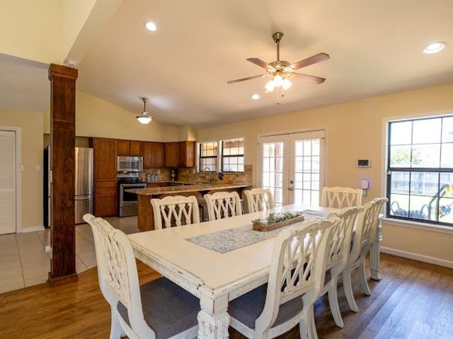 8209 Woodside Road, Rowlett, TX 75088