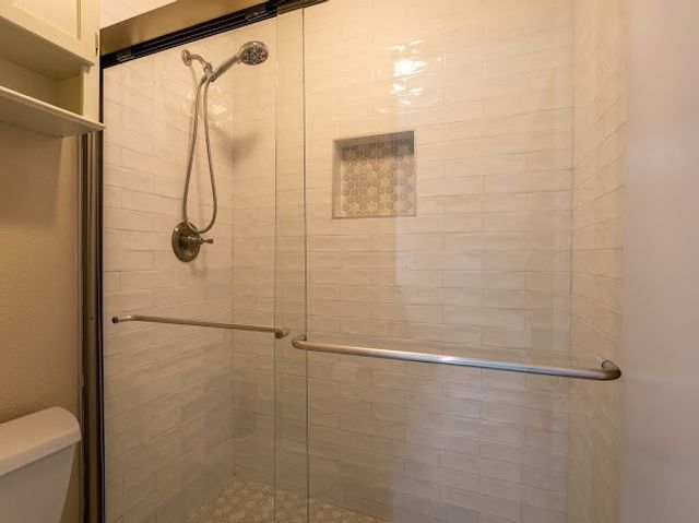 8209 Woodside Road, Rowlett, TX 75088