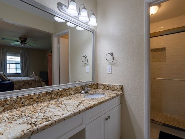 8209 Woodside Road, Rowlett, TX 75088