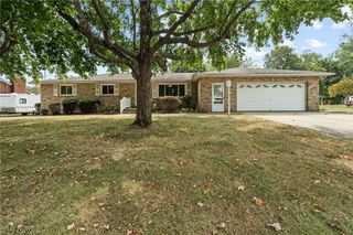 3310 Linden Street NW, Uniontown, OH 44685