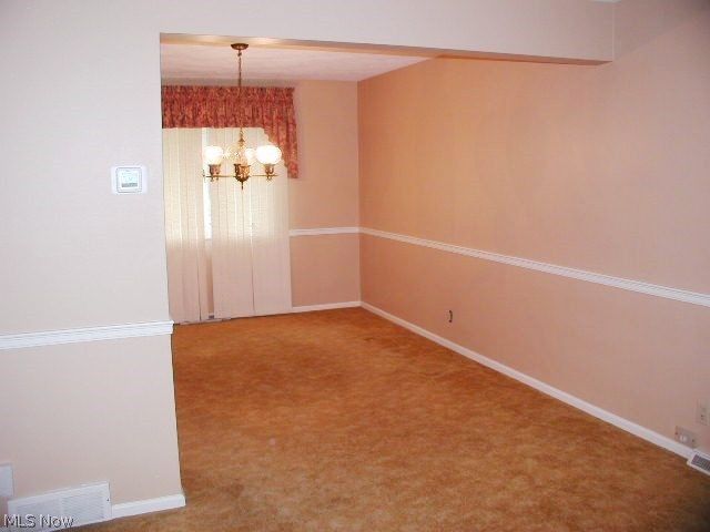 5610 Essex Drive, Seven Hills, OH 44131