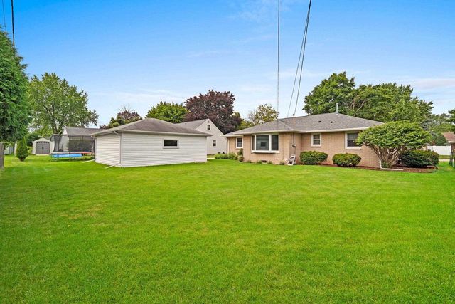 311 S KARLYN STREET, Kimberly, WI 54136