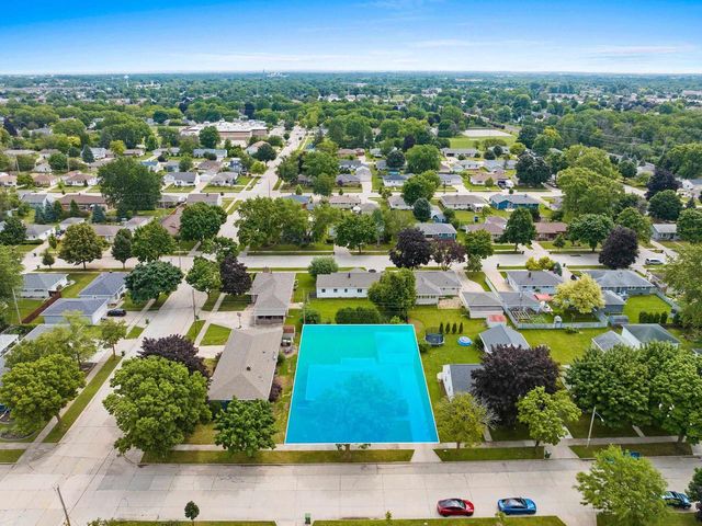 311 S KARLYN STREET, Kimberly, WI 54136