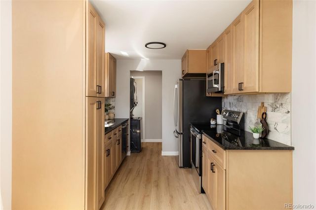 957 Wolff Street, Denver, CO 80204