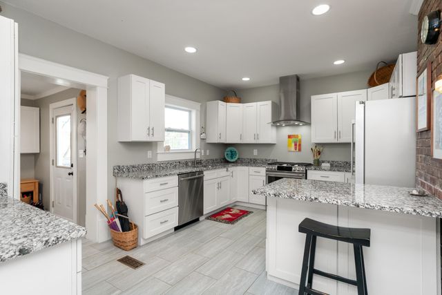 1009 Winthrop Street, Chattanooga, TN 37405