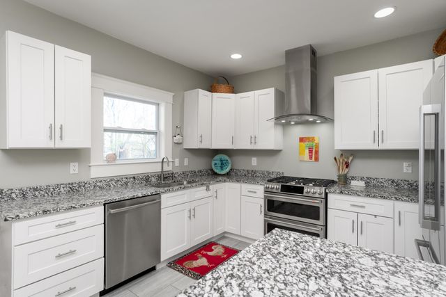 1009 Winthrop Street, Chattanooga, TN 37405