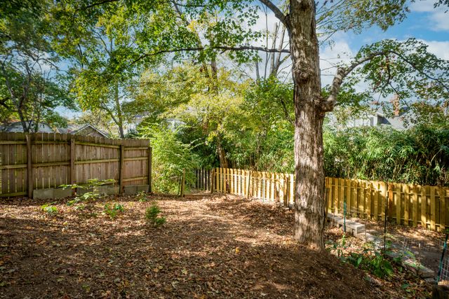 1009 Winthrop Street, Chattanooga, TN 37405