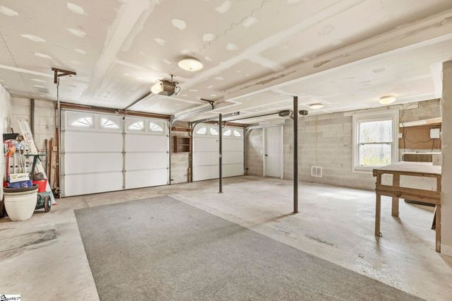 7 Balmoral Court, Greenville, SC 29611