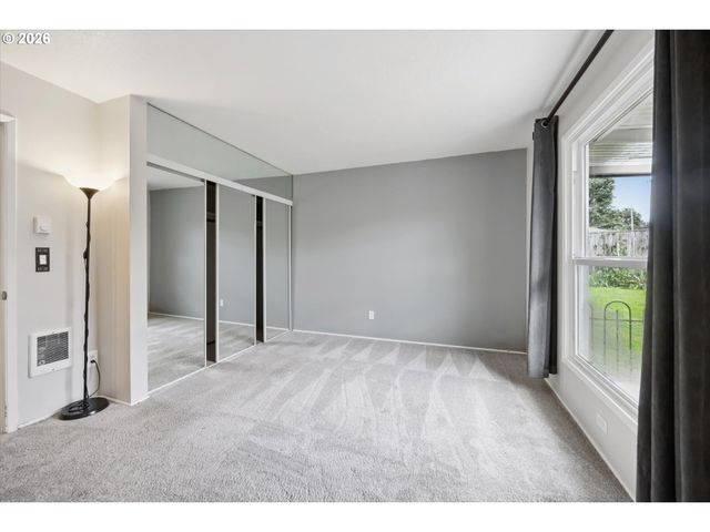 15445 Se STEPHENS Ct, Portland, OR 97233