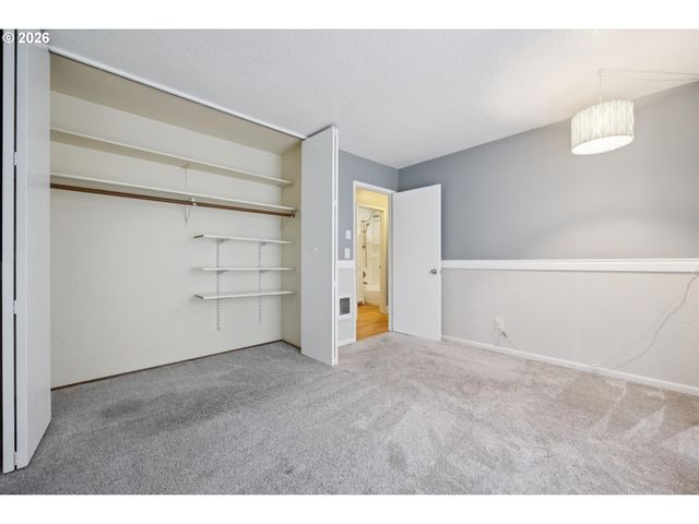 15445 Se STEPHENS Ct, Portland, OR 97233