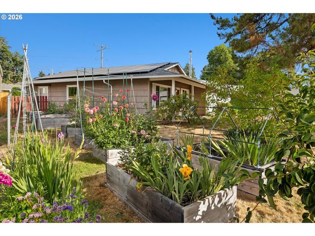 15445 Se STEPHENS Ct, Portland, OR 97233