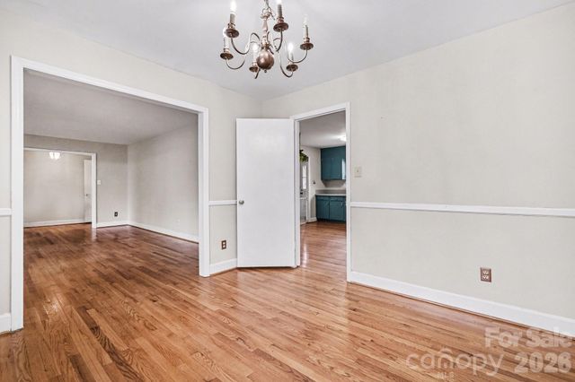 3430 Rea Road, Charlotte, NC 28226