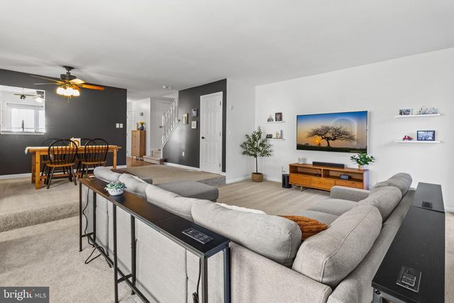 301 GOLDSMITH LN, Newark, DE 19702