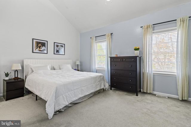 301 GOLDSMITH LN, Newark, DE 19702