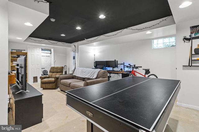 301 GOLDSMITH LN, Newark, DE 19702