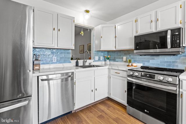 301 GOLDSMITH LN, Newark, DE 19702