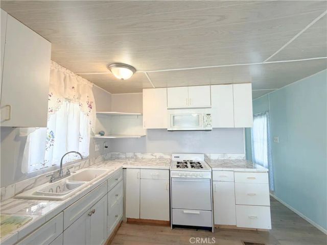 23701 Western 152, Torrance, CA 90501
