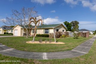 506 20th Court, Vero Beach, FL 32962