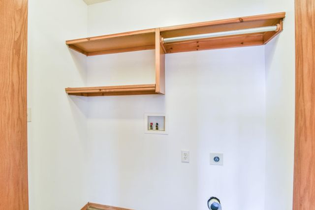 4601 S Fern, Wichita, KS 67217