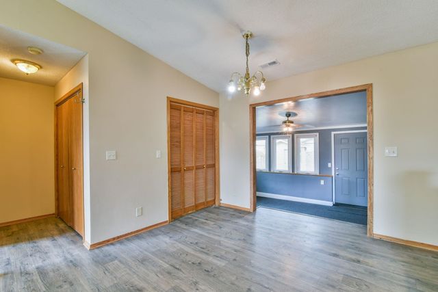 4601 S Fern, Wichita, KS 67217