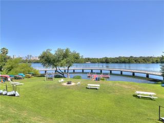 1818 S Lakeshore BLVD 20, Austin, TX 78741