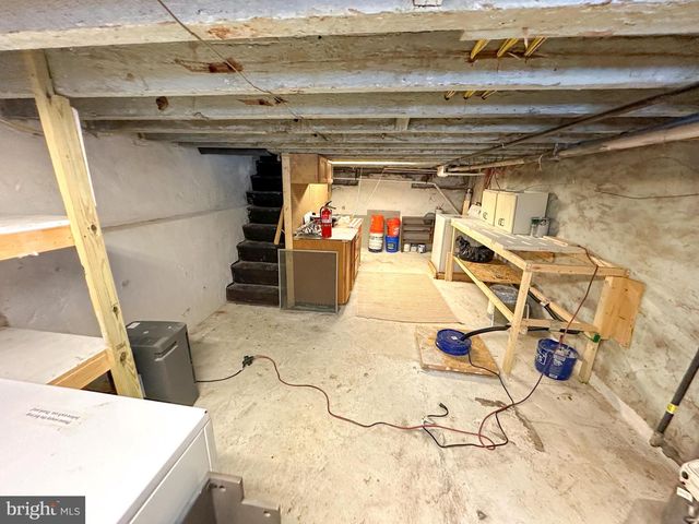 2834 E VENANGO ST, Philadelphia, PA 19134