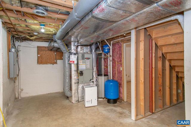 750 LOCHRIDGE LN, Earlysville, VA 22936