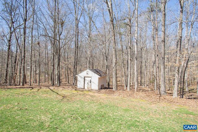 750 LOCHRIDGE LN, Earlysville, VA 22936