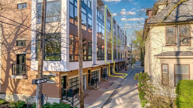 3114 Vine Court, Cleveland, OH 44113