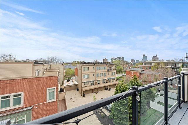 3114 Vine Court, Cleveland, OH 44113