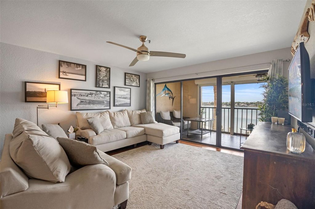 Image 15 of property listing at 442 BOUCHELLE DRIVE 203, New Smyrna Beach, FL 32169