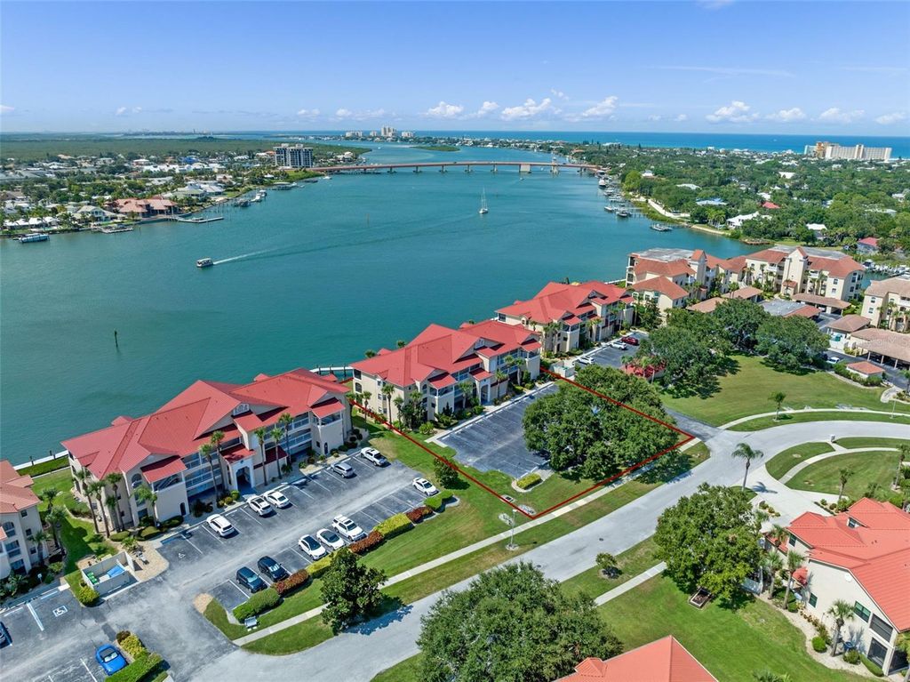 Image 32 of property listing at 442 BOUCHELLE DRIVE 203, New Smyrna Beach, FL 32169