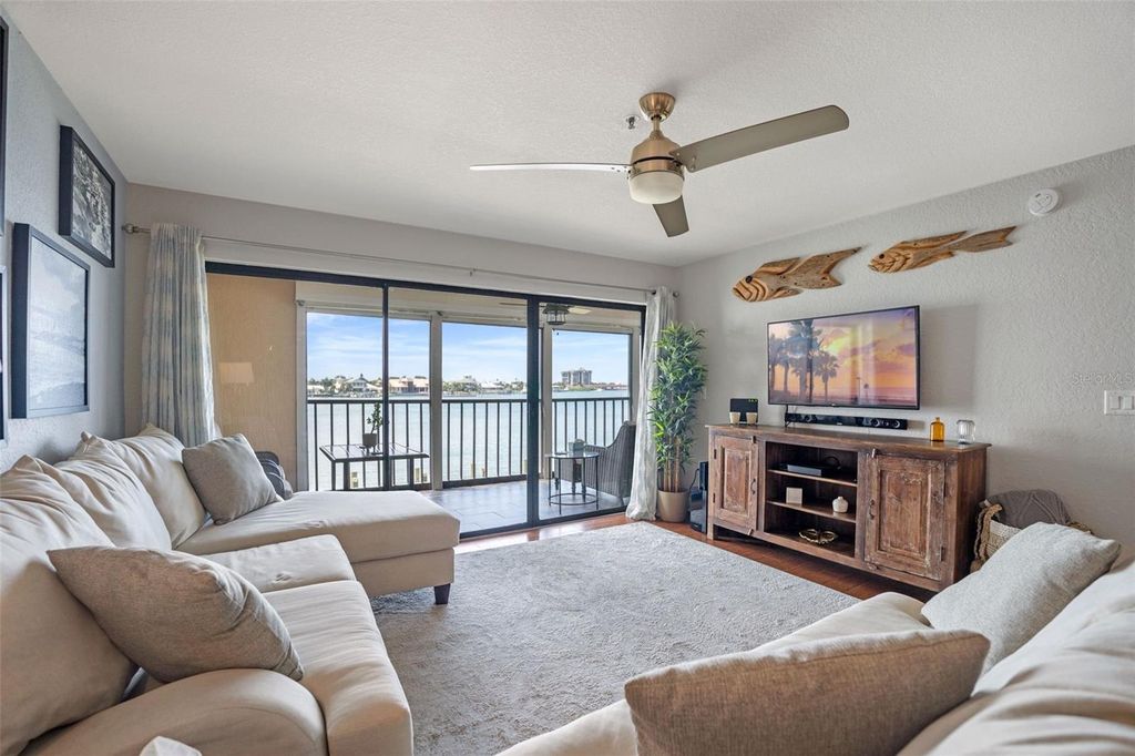 Image 9 of property listing at 442 BOUCHELLE DRIVE 203, New Smyrna Beach, FL 32169