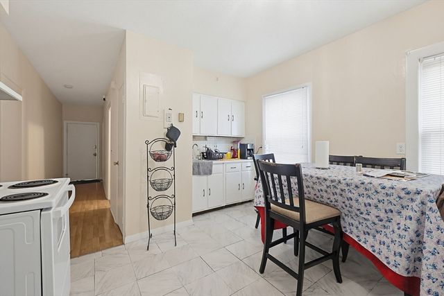 15 Kenneson Rd, Somerville, MA 02145