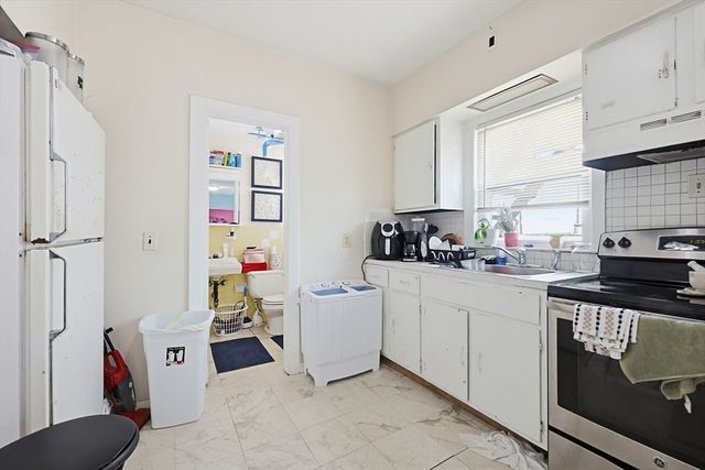15 Kenneson Rd, Somerville, MA 02145