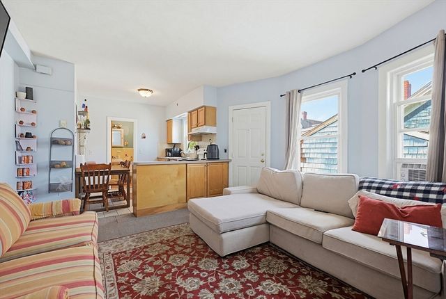 15 Kenneson Rd, Somerville, MA 02145