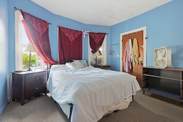 15 Kenneson Rd, Somerville, MA 02145