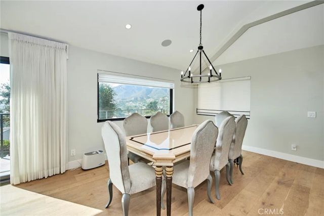 243 Notteargenta, Pacific Palisades, CA 90272