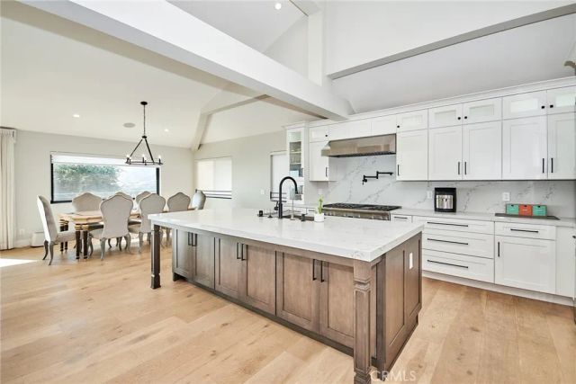 243 Notteargenta, Pacific Palisades, CA 90272