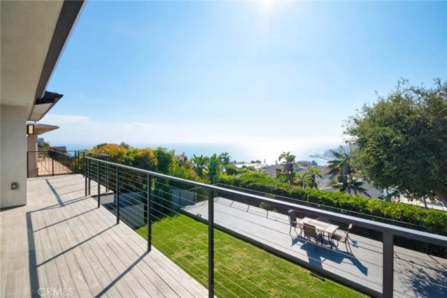 243 Notteargenta, Pacific Palisades, CA 90272