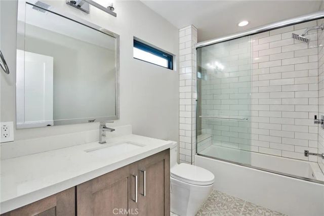 243 Notteargenta, Pacific Palisades, CA 90272