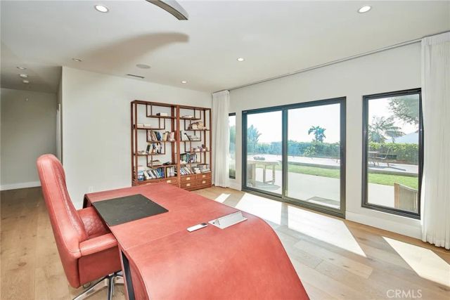 243 Notteargenta, Pacific Palisades, CA 90272