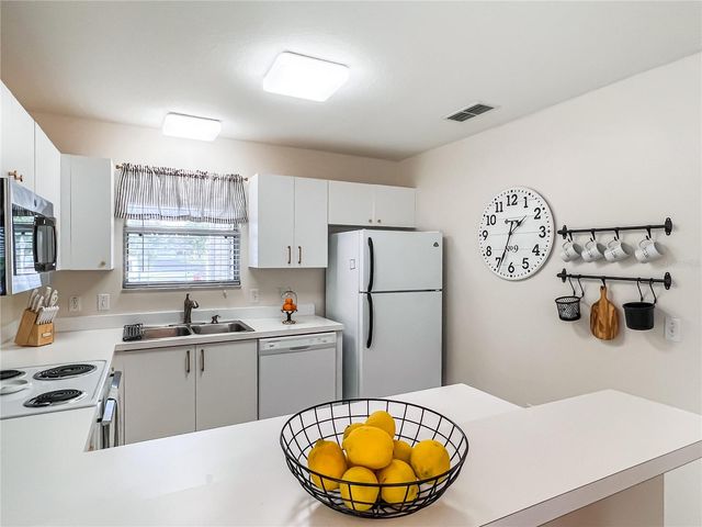 2146 ESTEVEZ DRIVE, The Villages, FL 32159