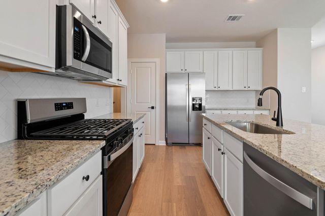 1107 Campside Drive, Beasley, TX 77417