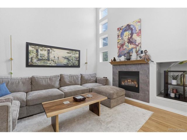 6607 S Forest Way E, Centennial, CO 80121